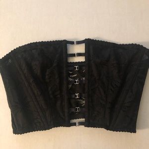 Victoria’s Secret XS Black Lace Lingerie Top Bra